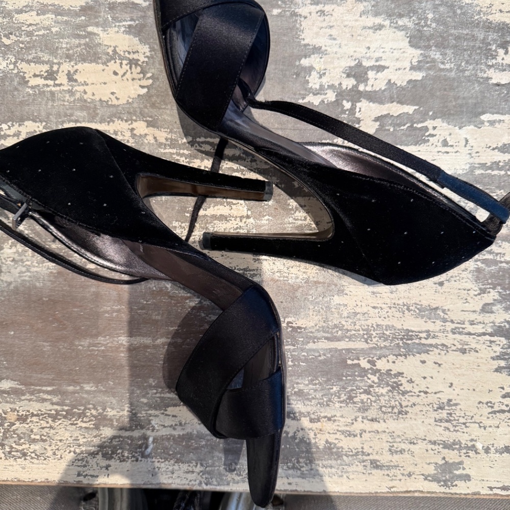 FENDI Heels - Picture 3 of 7